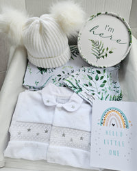 Unisex New Baby Gift Box 