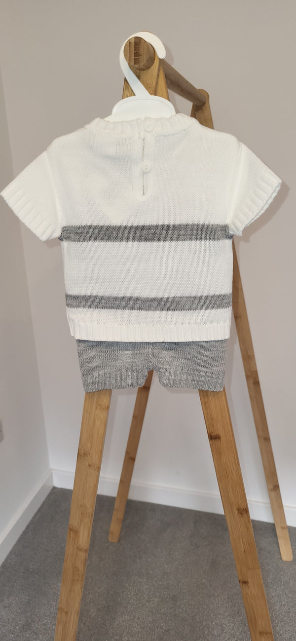 Dandelion White and grey knit 2 piece set